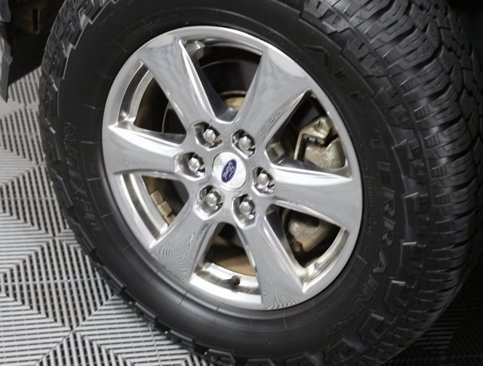 Used 2018 Ford F150 XLT w/ Equipment Group 302A Luxury image 6
