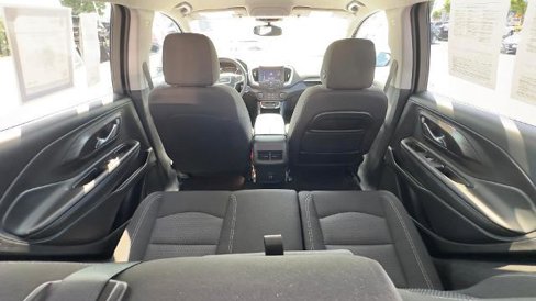 Used 2024 GMC Terrain SLE image 29