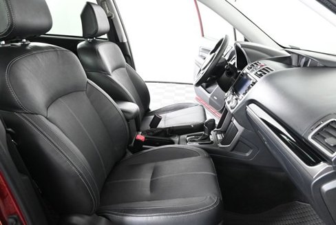 Used 2017 Subaru Forester 2.5i Touring image 16