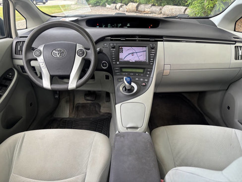 Used 2011 Toyota Prius One image 25