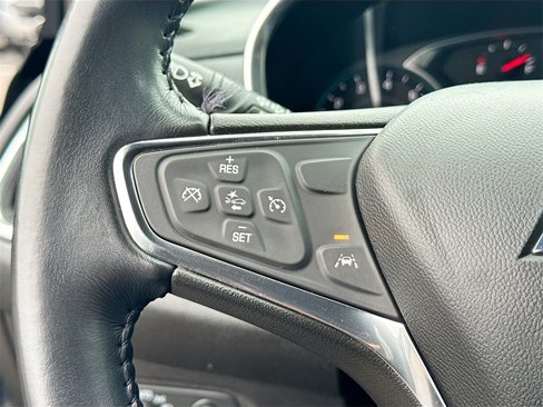 Used 2021 Chevrolet Equinox LT image 8