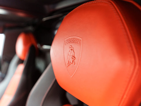 Used 2014 Lamborghini Aventador LP 700-4 image 35