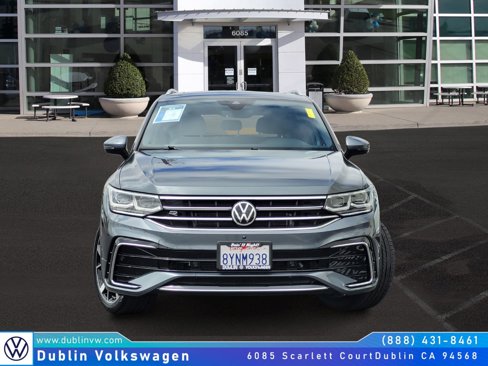 Certified 2022 Volkswagen Tiguan SEL R-Line image 2