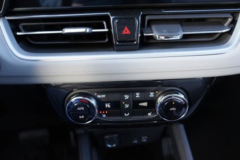 New 2025 Chevrolet TrailBlazer LT w/ Convenience Package image 14