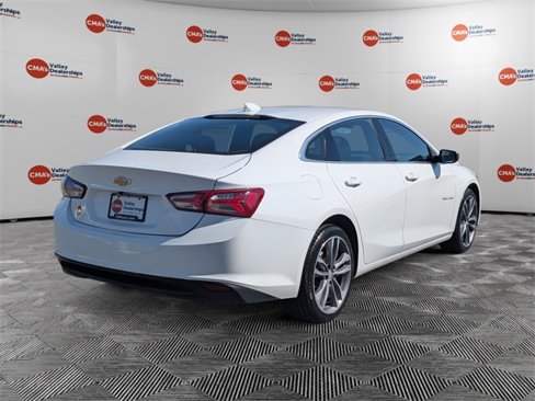 Used 2022 Chevrolet Malibu LT image 5