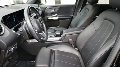 Used 2020 Mercedes-Benz GLB 250 4MATIC image 29
