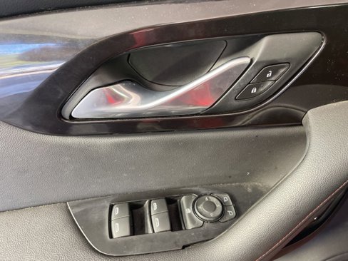 Used 2019 Chevrolet Blazer RS w/ LPO, 'HIT The Road' Package image 21