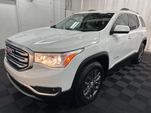 Used 2019 GMC Acadia SLT image 4