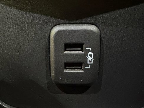 Used 2022 Chevrolet Equinox LT image 13