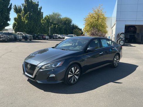 Used 2022 Nissan Altima 2.5 SV image 8