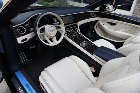 New 2026 Bentley Continental GTC image 11
