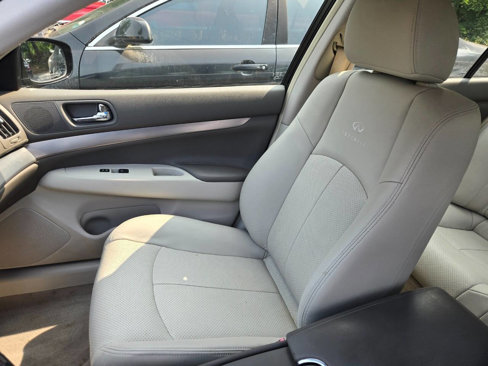 Used 2012 INFINITI G25 Journey image 9