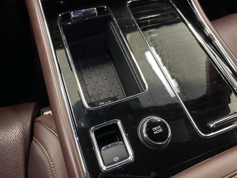 Used 2023 Lincoln Aviator Black Label Grand Touring w/ Class IV Trailer Tow Package image 33