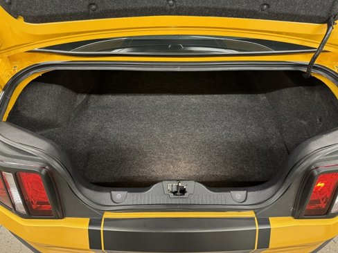 Used 2011 Ford Mustang GT Premium w/ GT Coupe Accessory Pkg 1 image 13