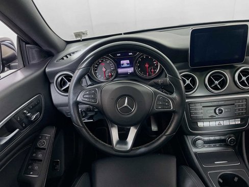 Used 2018 Mercedes-Benz CLA 250 4MATIC image 20