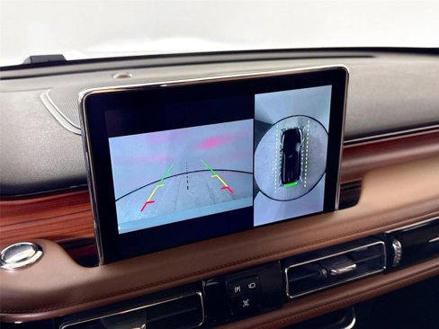 Used 2022 Lincoln Aviator Reserve w/ Equipment Group 201A image 17
