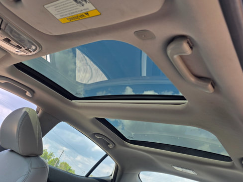 Used 2012 Kia Optima EX w/ Premium Pkg image 3