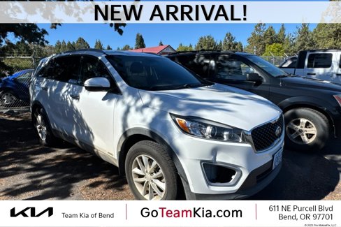 Used 2018 Kia Sorento LX image 1