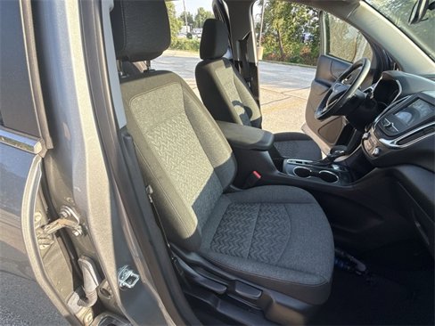 Certified 2023 Chevrolet Equinox LT w/ Driver Convenience Package image 26