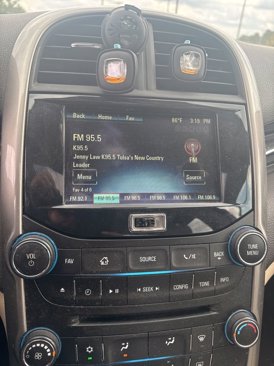 Used 2014 Chevrolet Malibu LT image 9