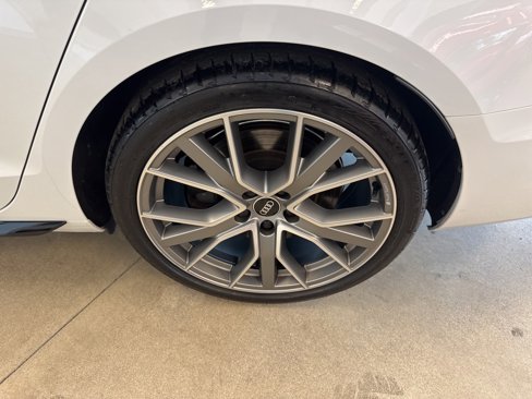 Used 2023 Audi S4 Premium Plus w/ Premium Plus Package image 13