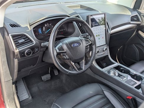 Used 2024 Ford Edge SEL image 13