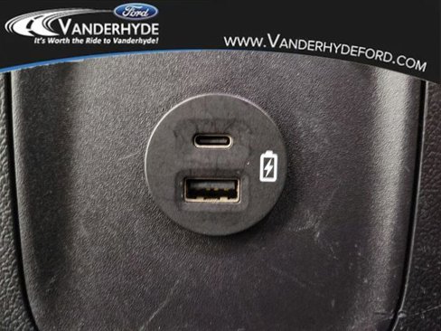 Used 2022 Ford Escape SE image 15