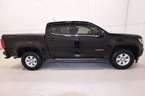 Used 2020 Chevrolet Colorado W/T w/ WT Convenience Package image 2