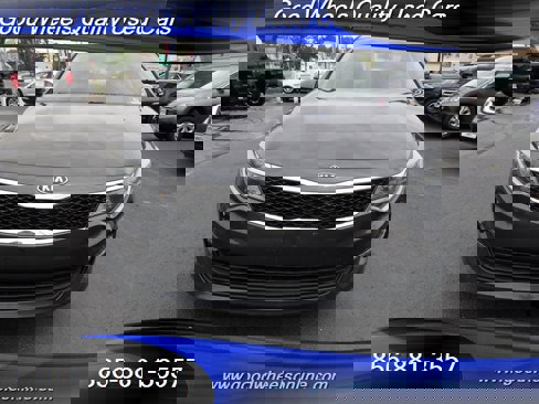 Used 2017 Kia Optima LX image 2