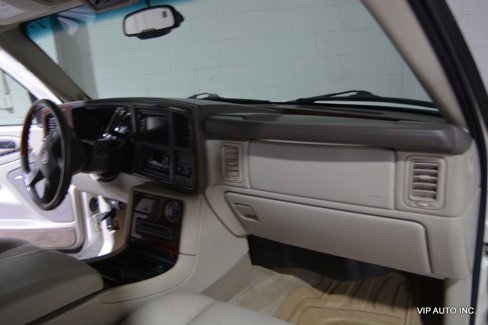 Used 2005 Cadillac Escalade AWD image 12