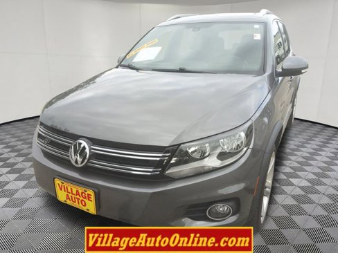 Used 2016 Volkswagen Tiguan R-Line image 15