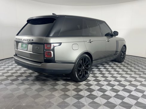 Used 2020 Land Rover Range Rover HSE image 8