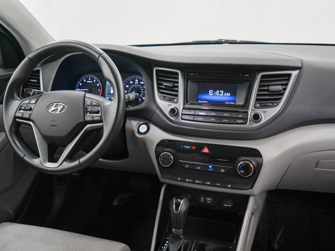 Used 2016 Hyundai Tucson Sport image 12