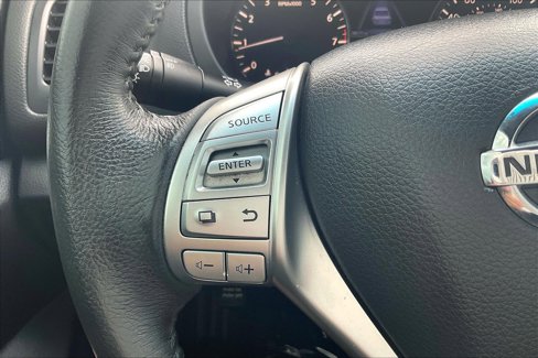 Used 2017 Nissan Altima 2.5 SV image 22