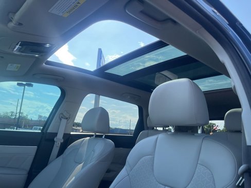 Used 2023 Kia Sorento SX image 15