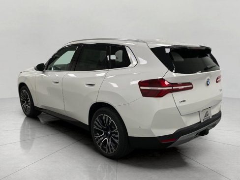 New 2026 BMW X3 xDrive30 w/ Premium Package image 8