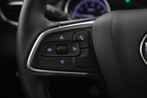 Used 2022 Buick Encore GX Select w/ Sport Touring Package image 17