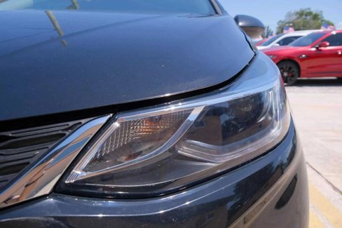 Used 2017 Chevrolet Cruze LT w/ Convenience Package image 10