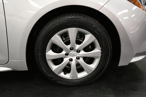 Certified 2024 Toyota Corolla LE image 9