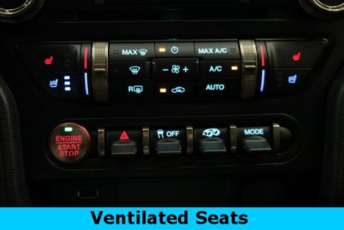 Used 2022 Ford Mustang Shelby GT500 w/ Technology Package image 32