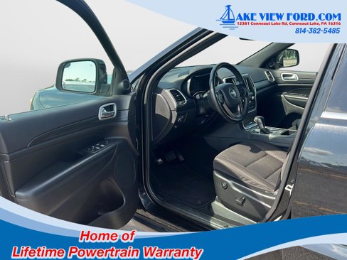 Used 2020 Jeep Grand Cherokee Laredo image 14
