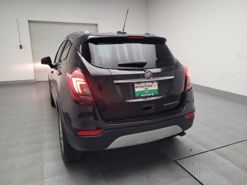 Used 2020 Buick Encore Preferred image 6