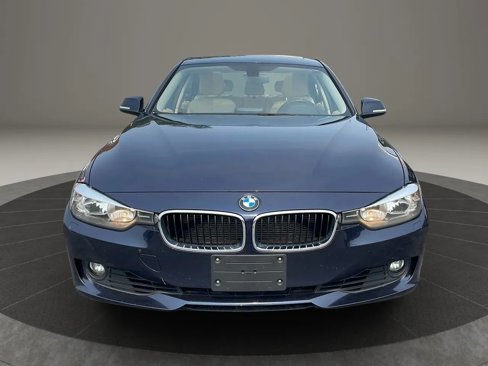 Used 2013 BMW 328i xDrive Sedan image 4