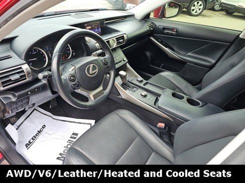 Used 2015 Lexus IS 250 AWD image 10