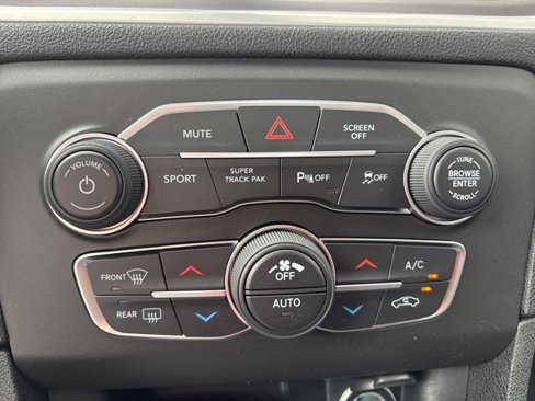 Used 2022 Dodge Charger GT image 10