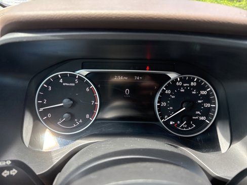 Used 2023 Nissan Rogue S image 14