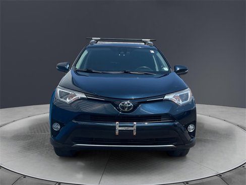 Used 2018 Toyota RAV4 XLE image 8
