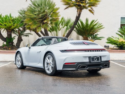 Used 2025 Porsche 911 Carrera image 19