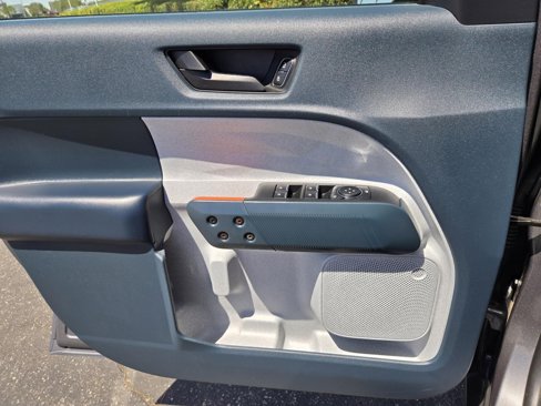 Used 2023 Ford Maverick XLT image 20