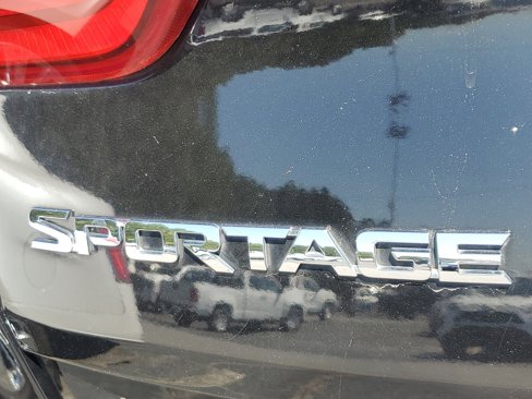 Used 2017 Kia Sportage SX image 6